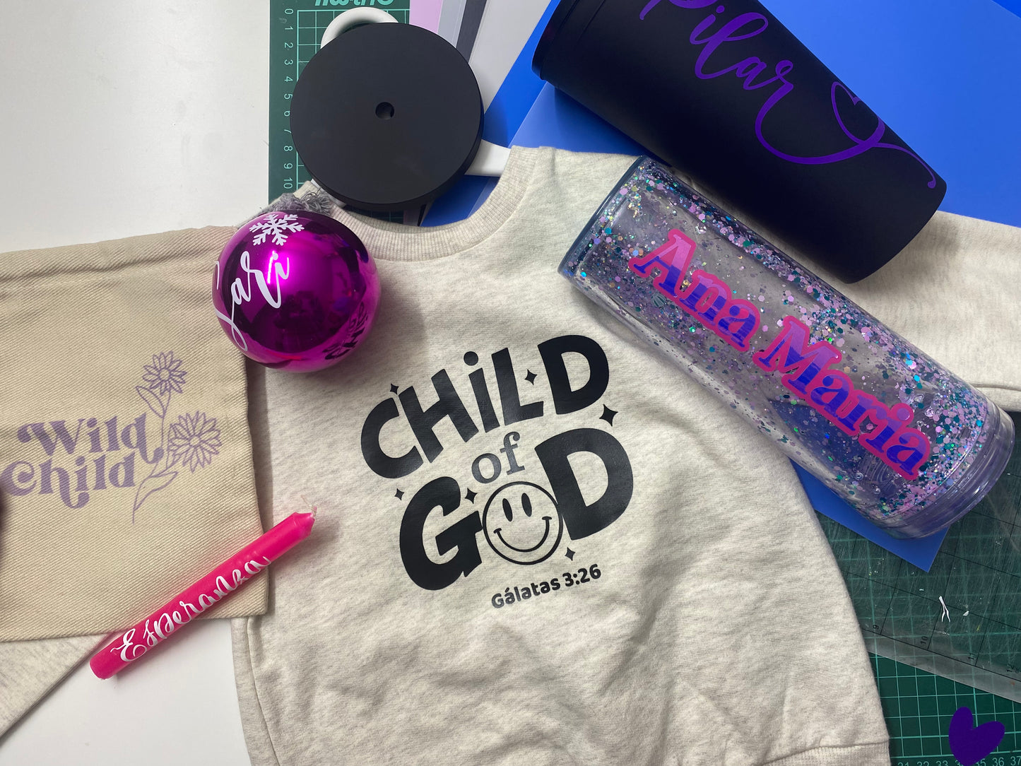 Curso: Crea tus stickers con Cricut + stickers escolares + clase de Vinil textil y adhesivo + imanes