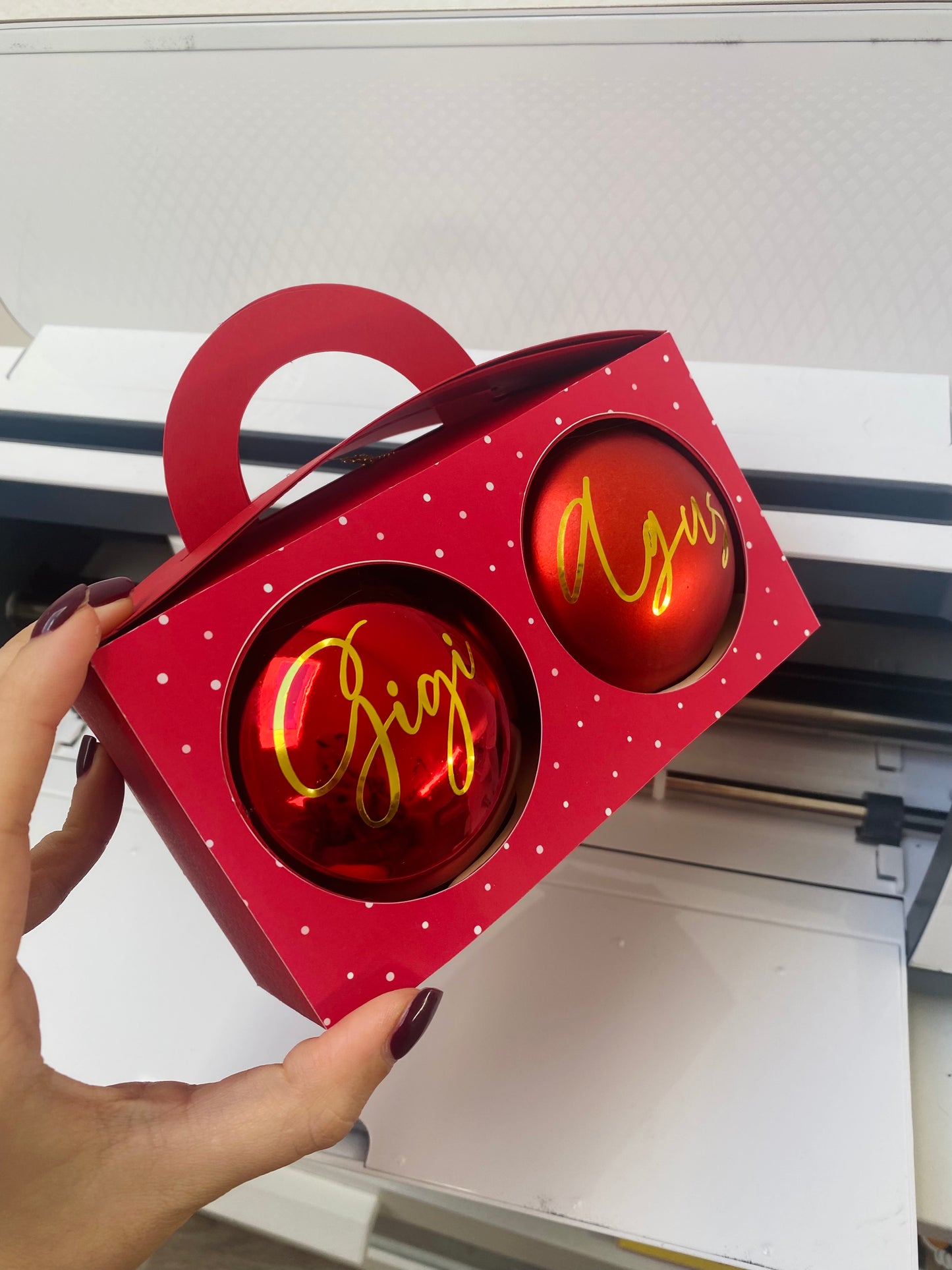 Caja para dos esferas o bambalinas