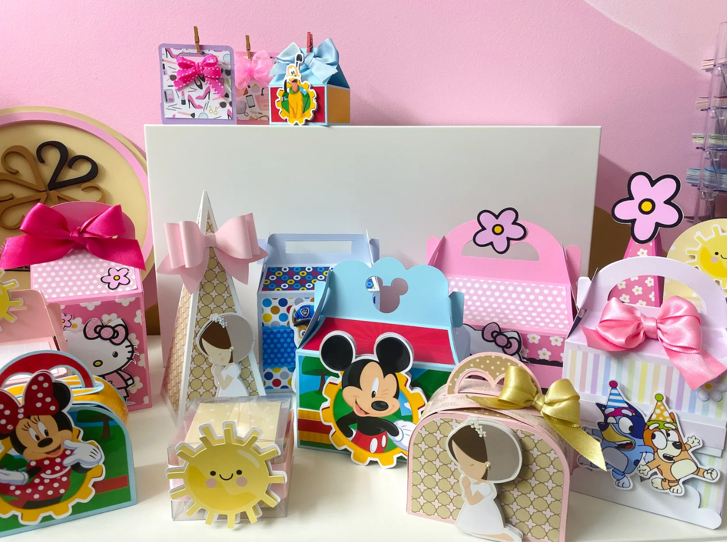 Pacote com +100 ficheiros Box compatíveis com Cricut ou Silhouette (inclui atualizações)